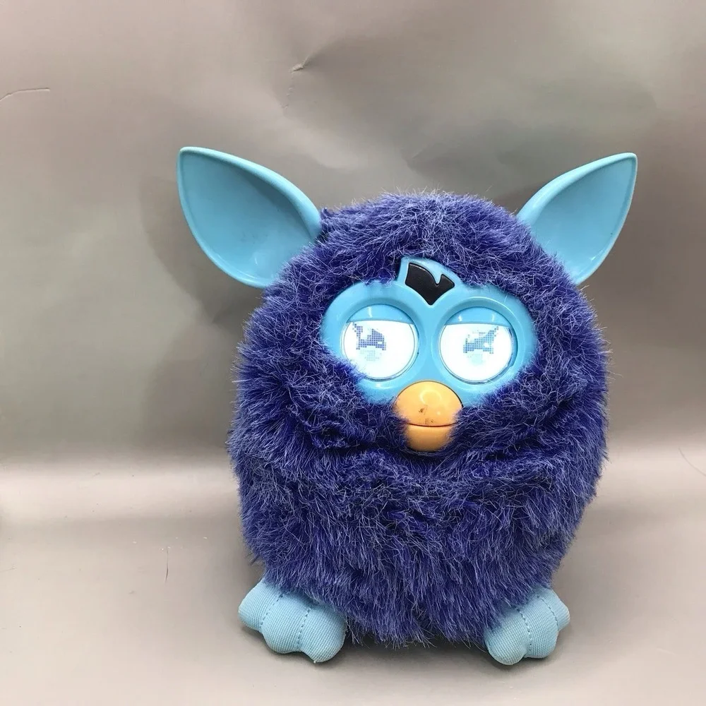 2012 Hasbro Furby Interactive Toy WORKS BUT DID NOT USE W/APP